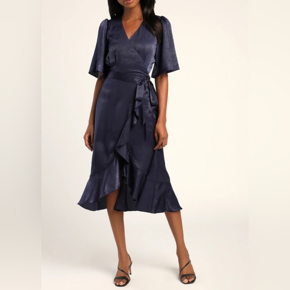 Lulu's Blue Satin Flutter Short Sleeve faux-Wrap Midi Dress Size Medium